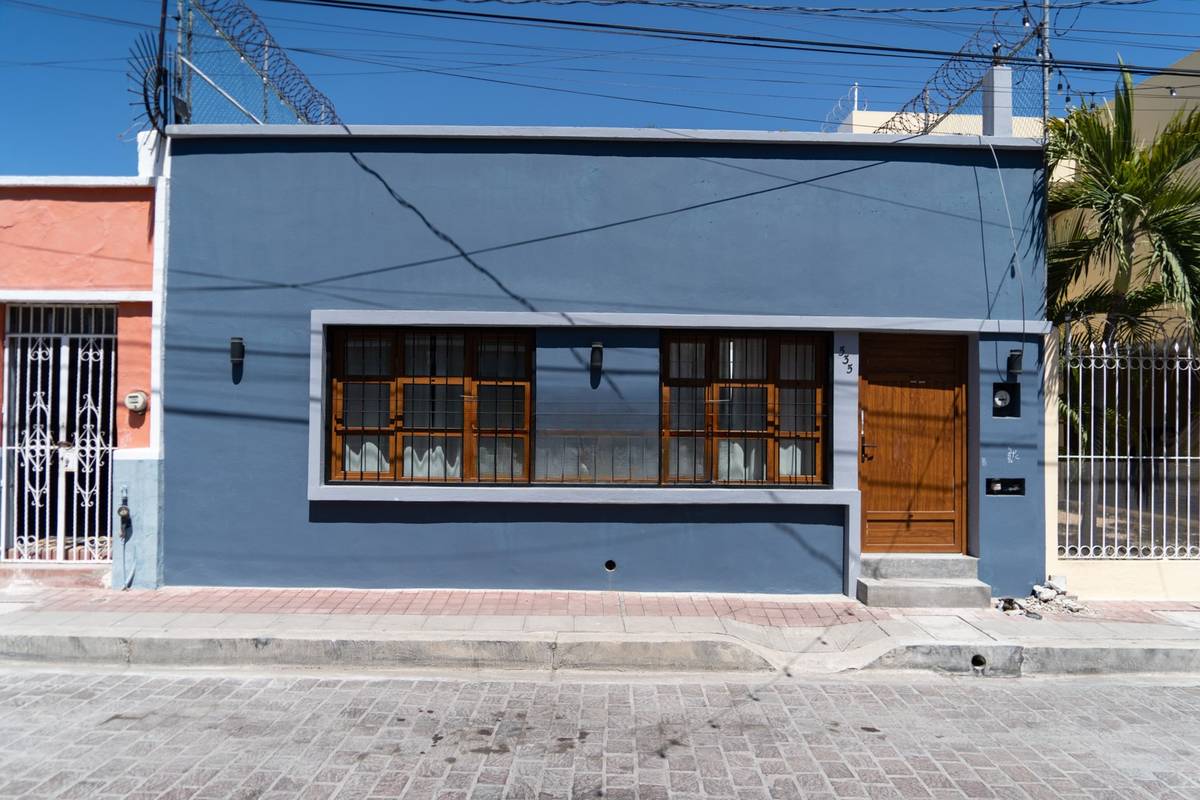 Casa Libertad en Venta en el Centro Histórico de Mazatlán — 3 Recámaras con Alberca