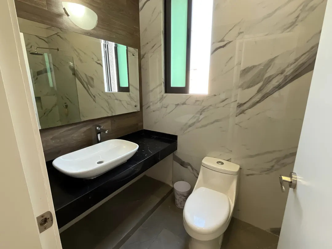 Casa en Renta en Altabrisa, Mazatlán – Excelente Ubicación y Diseño Moderno