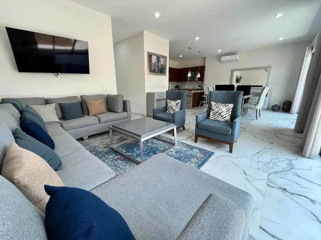 Casa en Renta en Altabrisa, Mazatlán – Excelente Ubicación y Diseño Moderno