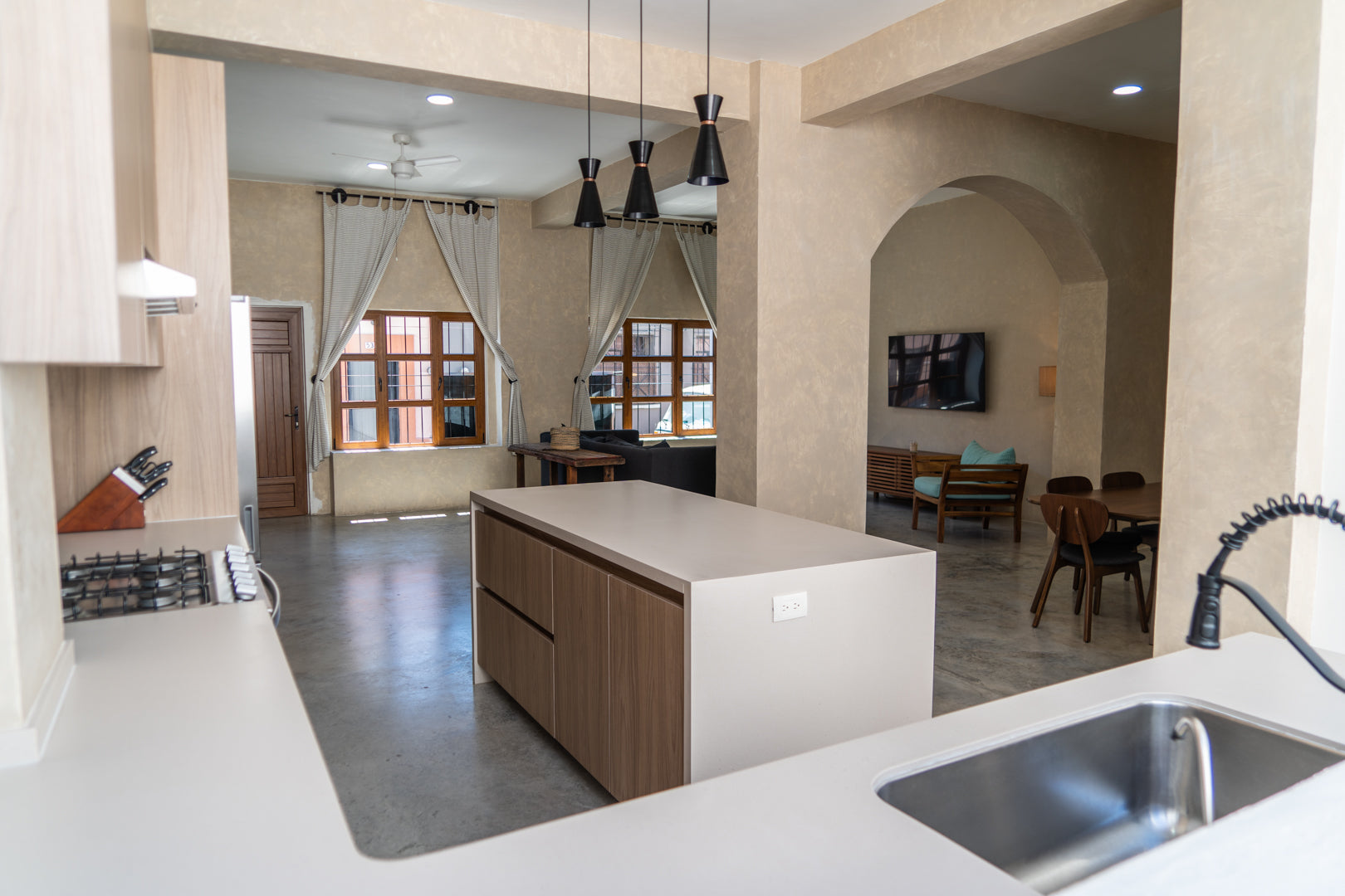 Casa Libertad en Venta en el Centro Histórico de Mazatlán — 3 Recámaras con Alberca