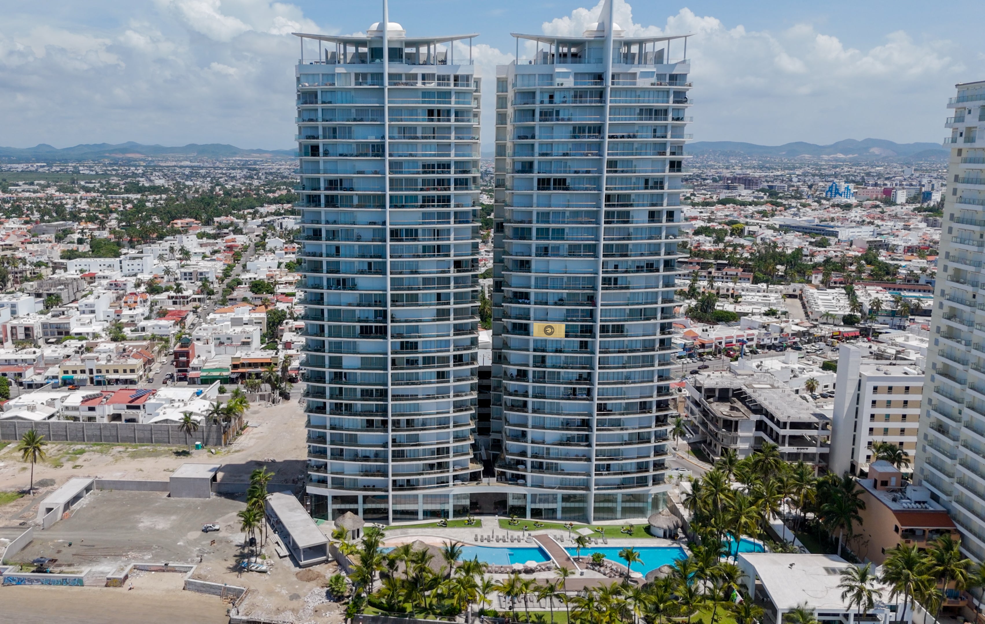 Departamento en Venta en Camino al Mar con vista al Mar.