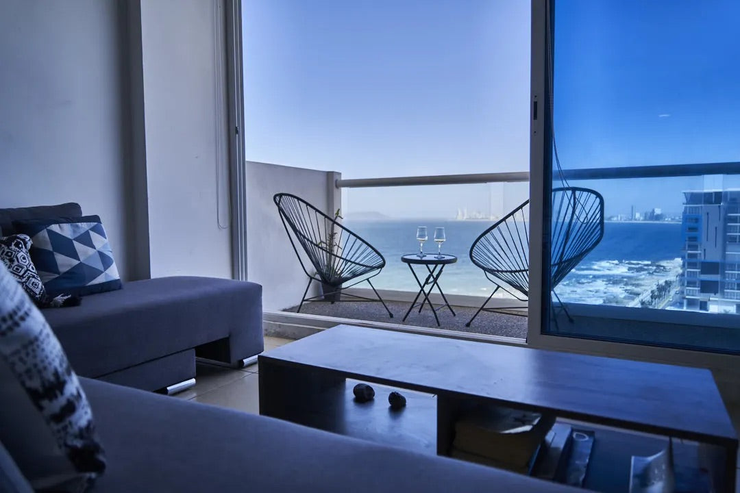 Departamento en Venta con Increíble Vista al Mar en Mazatlán. Puerto Viejo Skies
