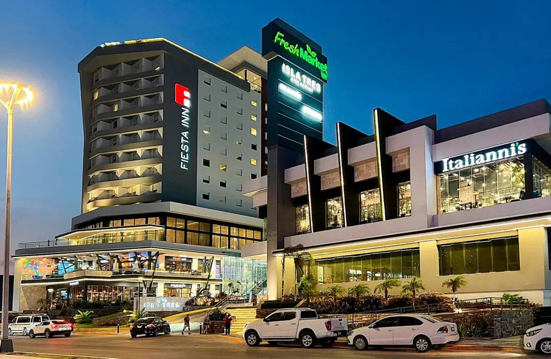 Locales en Renta en Isla Tres Mazatlán | Tu Negocio en la Zona Dorada