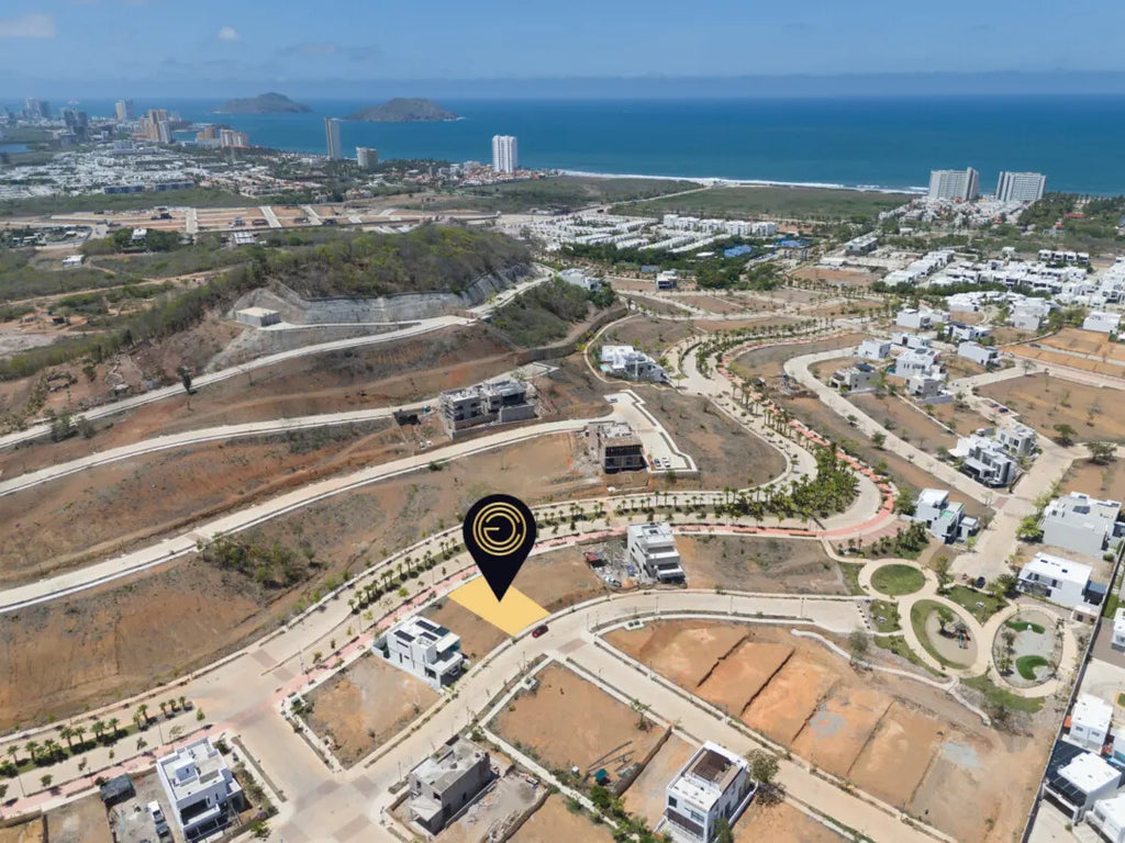Terreno en Venta El Cielo Residencial | Vistas al Mar, Cerca de area verde