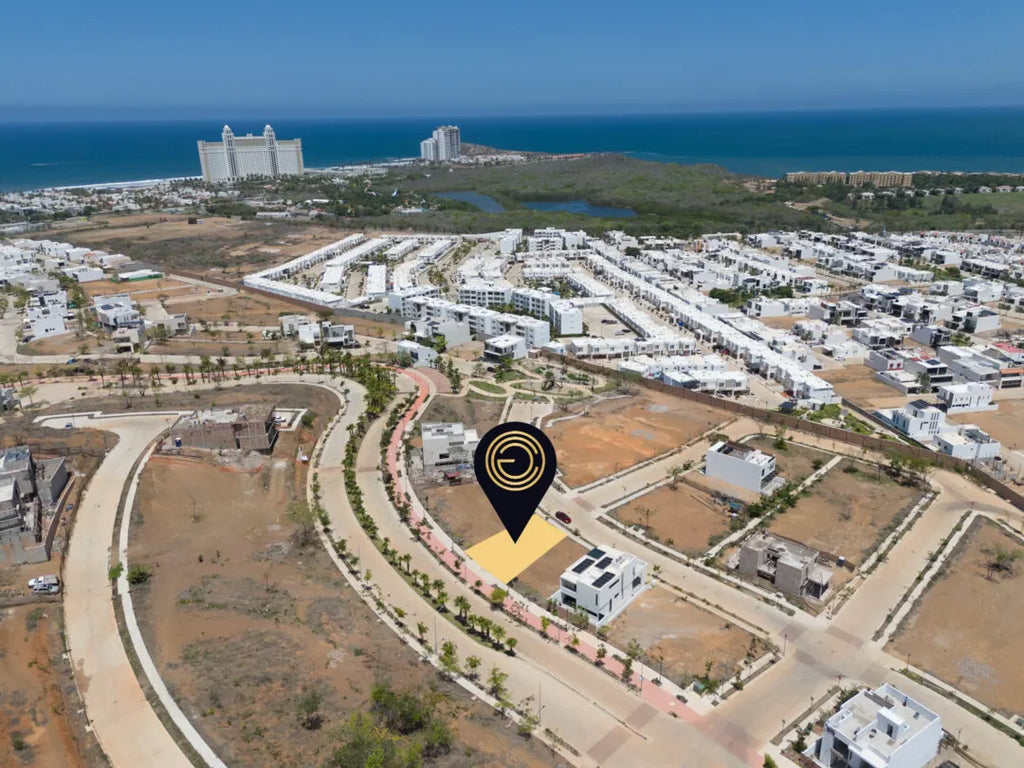 Terreno en Venta El Cielo Residencial | Vistas al Mar, Cerca de area verde