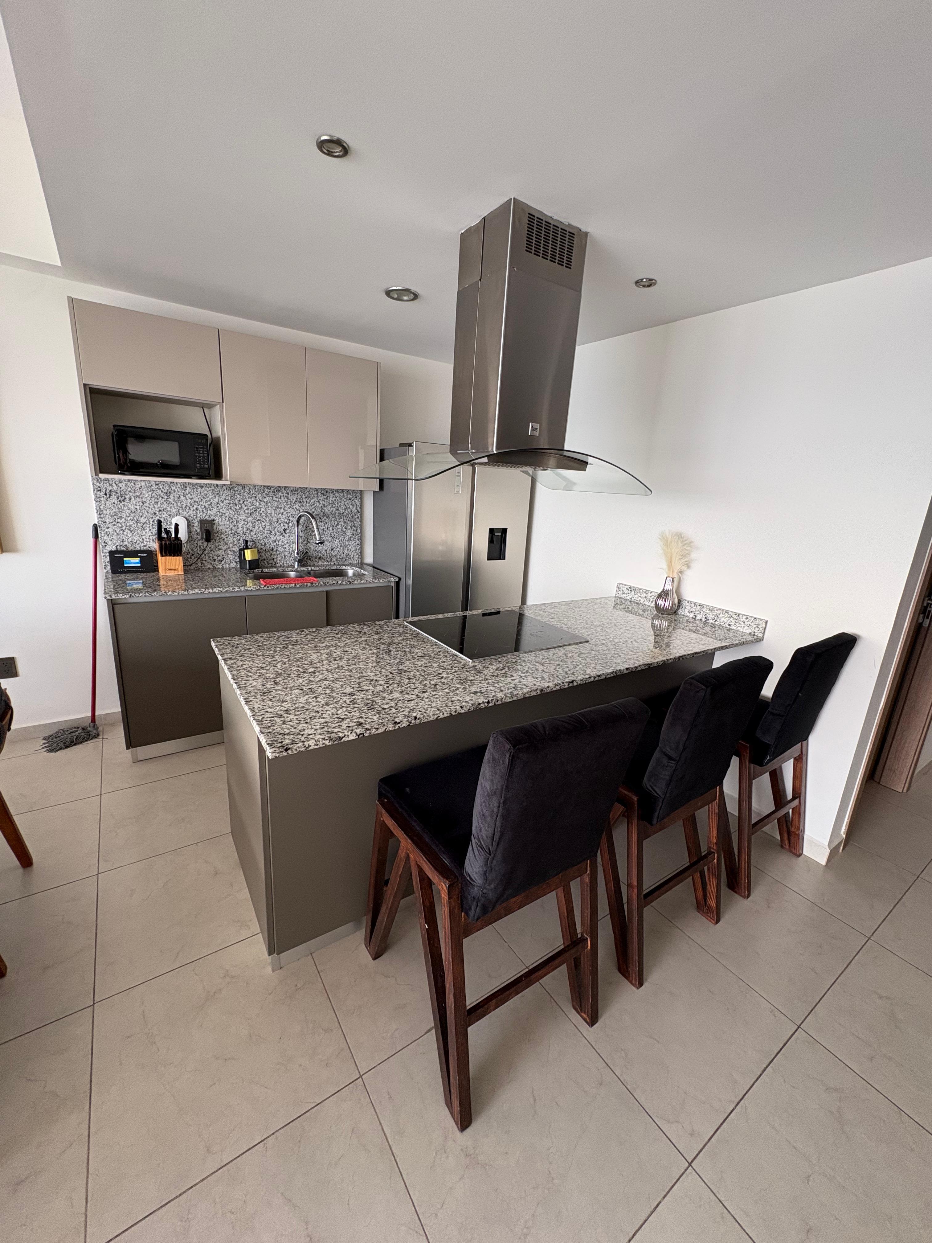 Departamento en venta Altomare panoramic condos / Vista al mar, frente al Malecon de Mazatlán