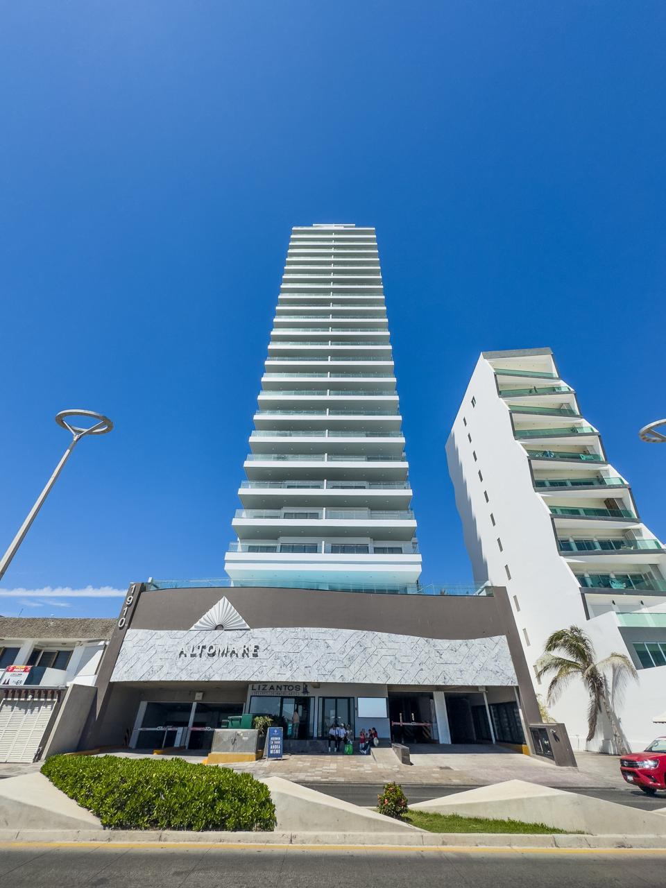 Departamento en Venta Altomare modelo Panoramico, Vista al mar y a la ciudad