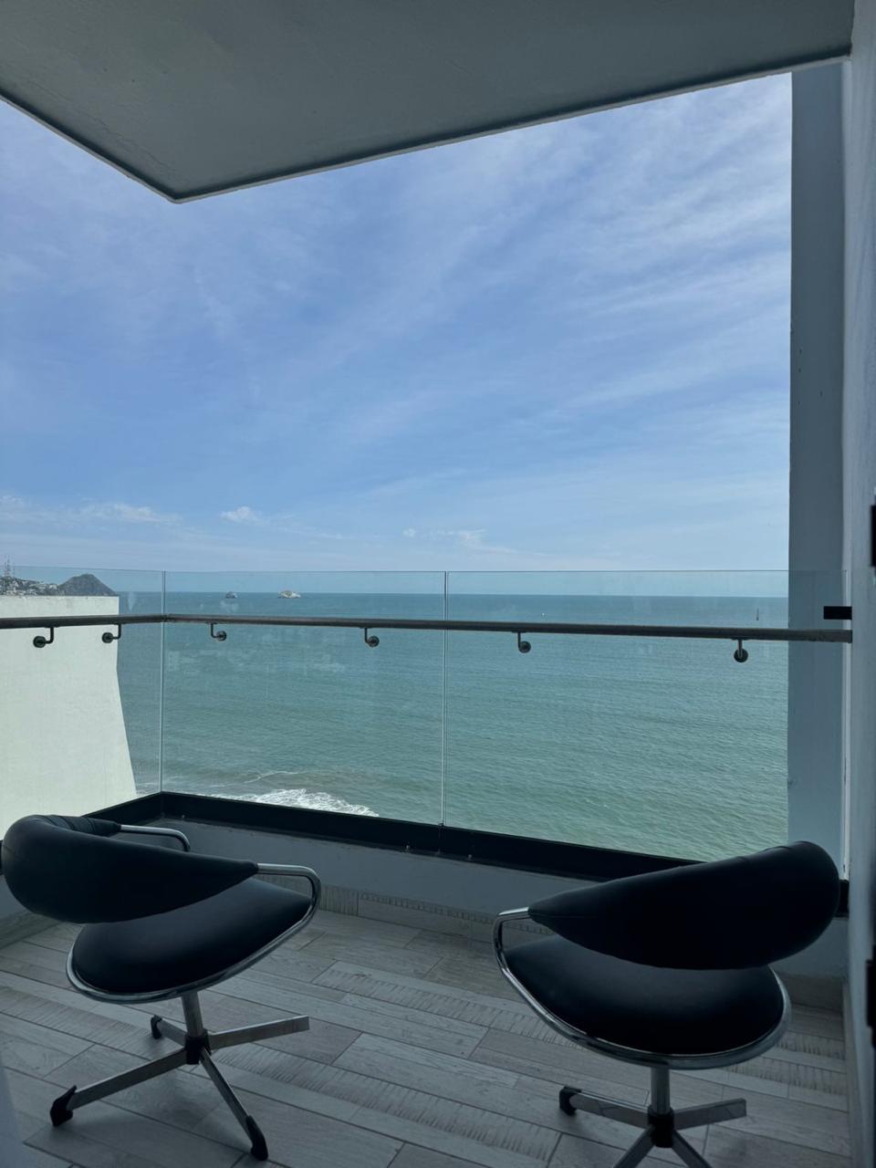 Departamento en Venta Altomare modelo Panoramico, Vista al mar y a la ciudad