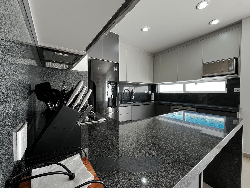 Casa en Venta Amueblada en Residencial Almarena, cerca del mar Cerritos