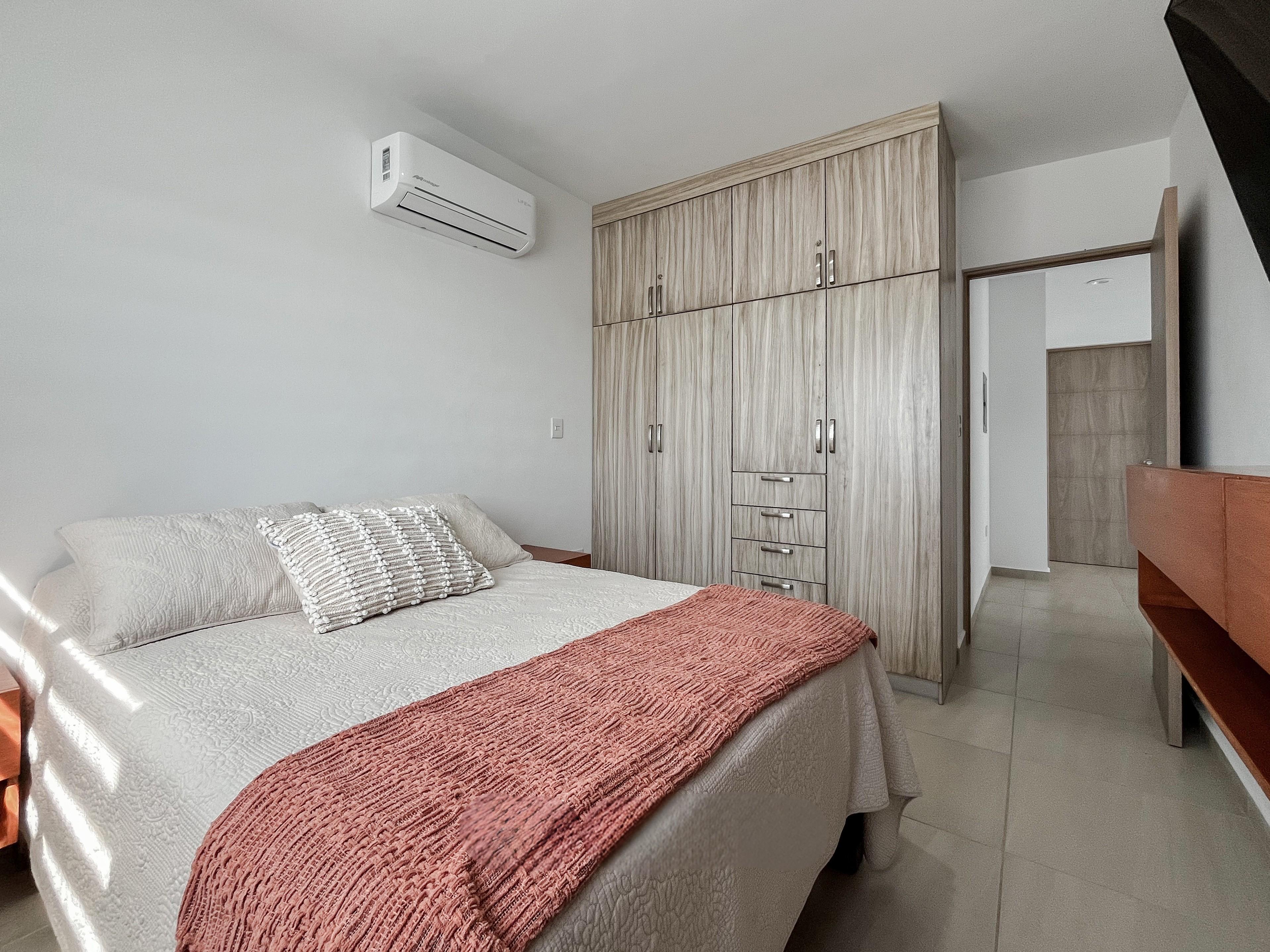 Casa en Venta Amueblada en Residencial Almarena, cerca del mar Cerritos