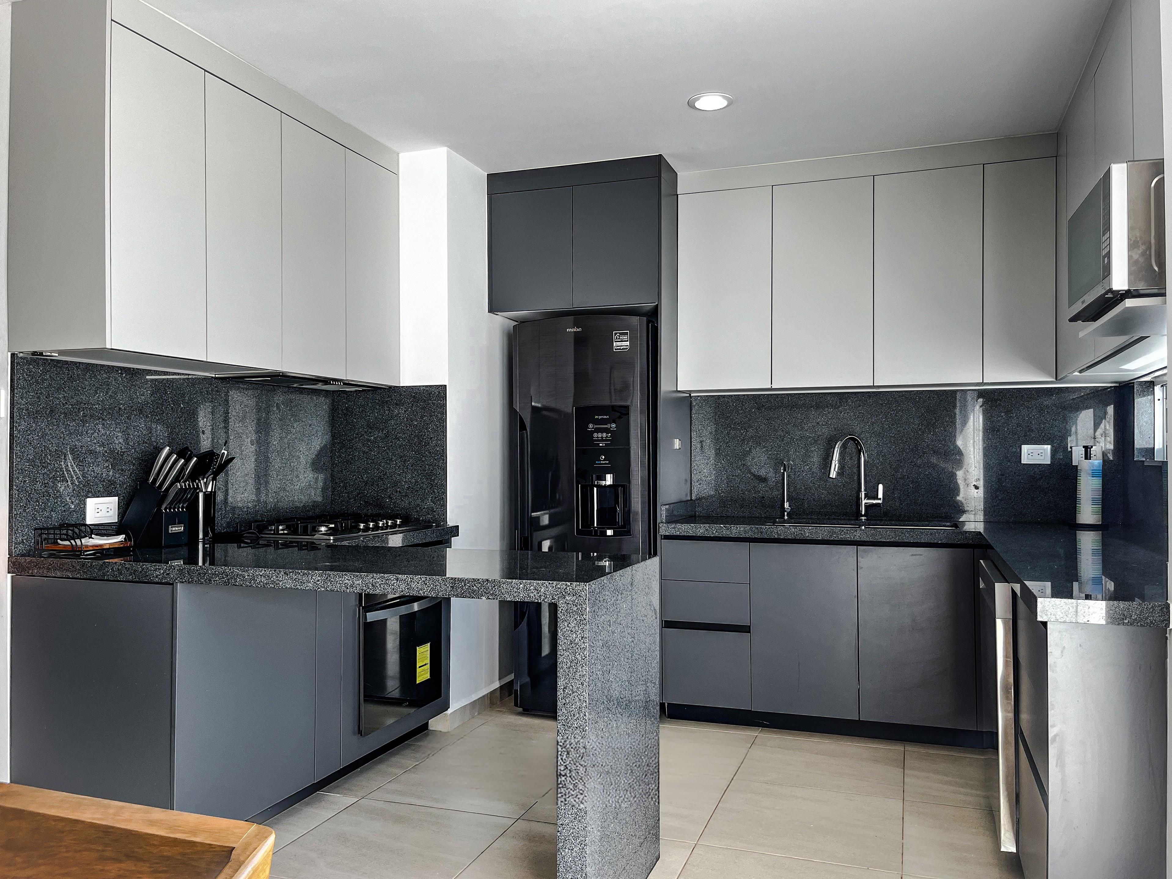 Casa en Venta Amueblada en Residencial Almarena, cerca del mar Cerritos