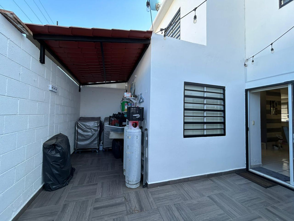 Casa en venta Hacienda del Seminario: Tu Nuevo Comienzo en Coto Orquídeas
