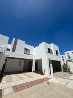 Casa en renta en Palmilla Grand Residencial, Cerritos